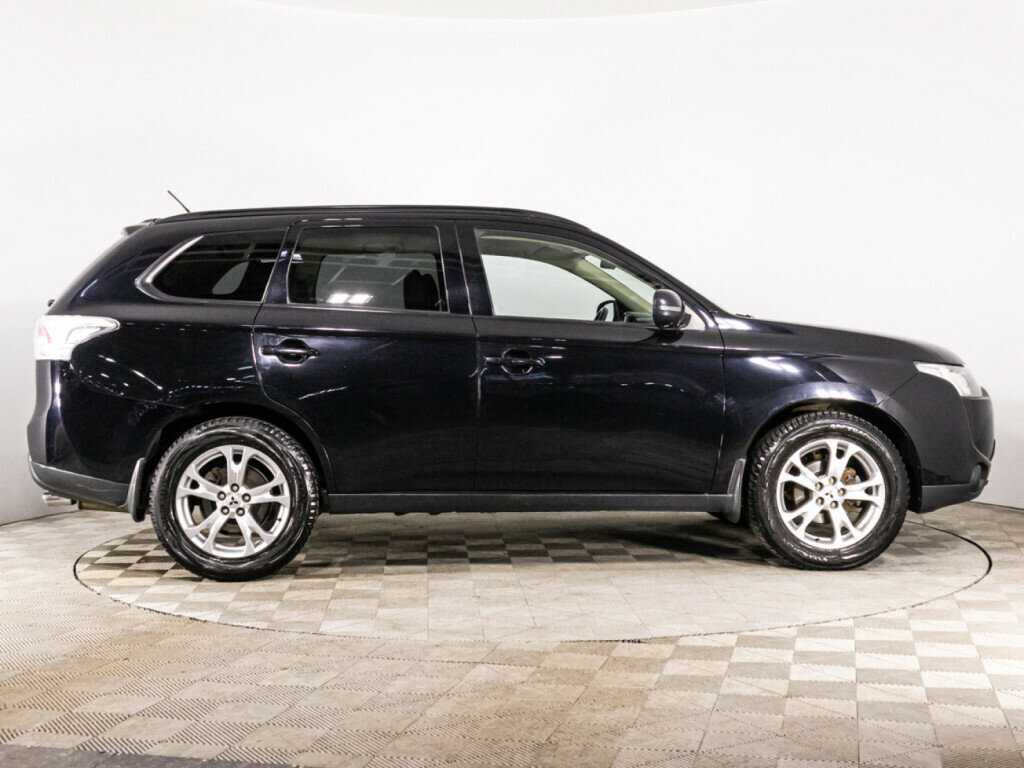 Купить Mitsubishi Outlander с пробегом. Фото: #3