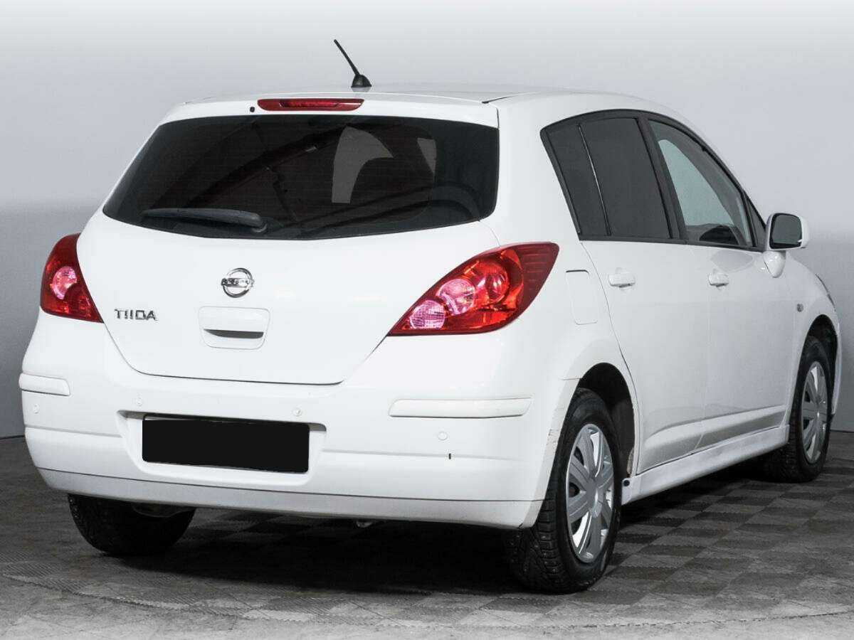 Купить Nissan Tiida с пробегом. Фото: #4
