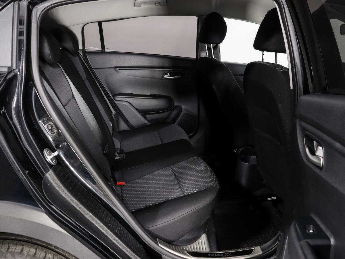 Купить Kia Rio с пробегом. Фото: #11