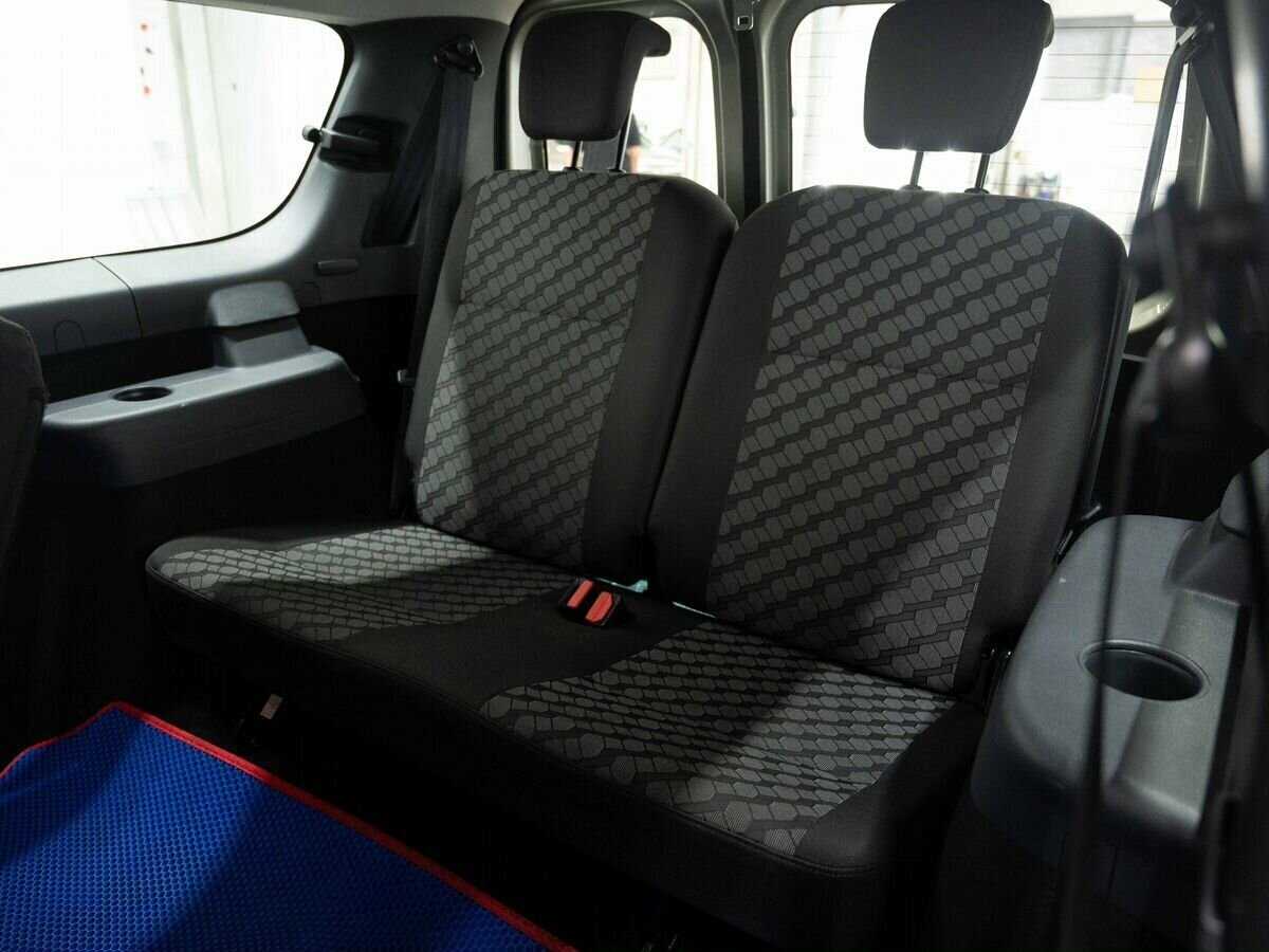 Купить Lada (ВАЗ) Largus с пробегом. Фото: #9