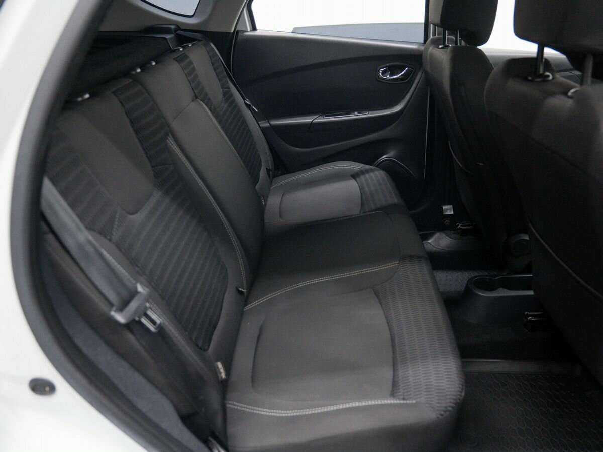 Купить Renault Kaptur с пробегом. Фото: #8