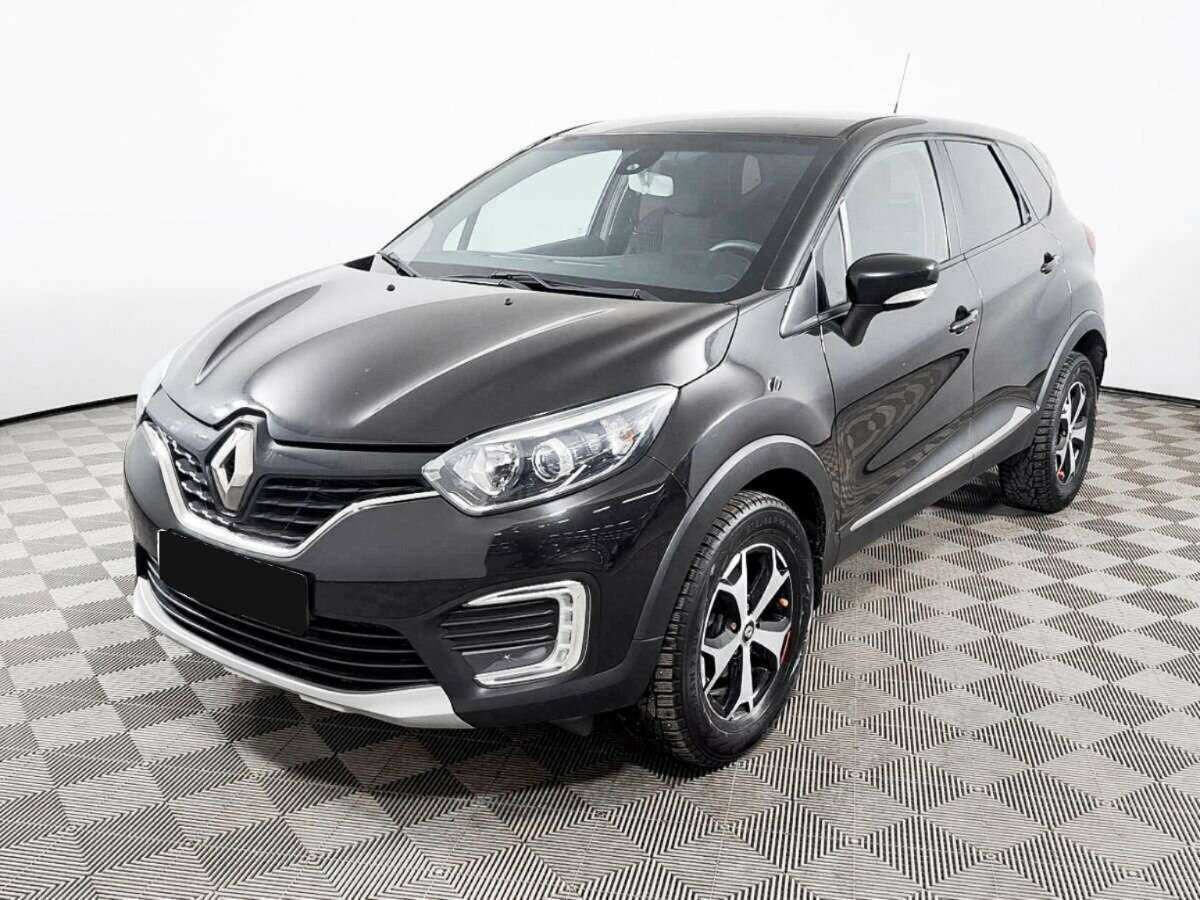 Купить Renault Kaptur с пробегом. Посмотреть фото
