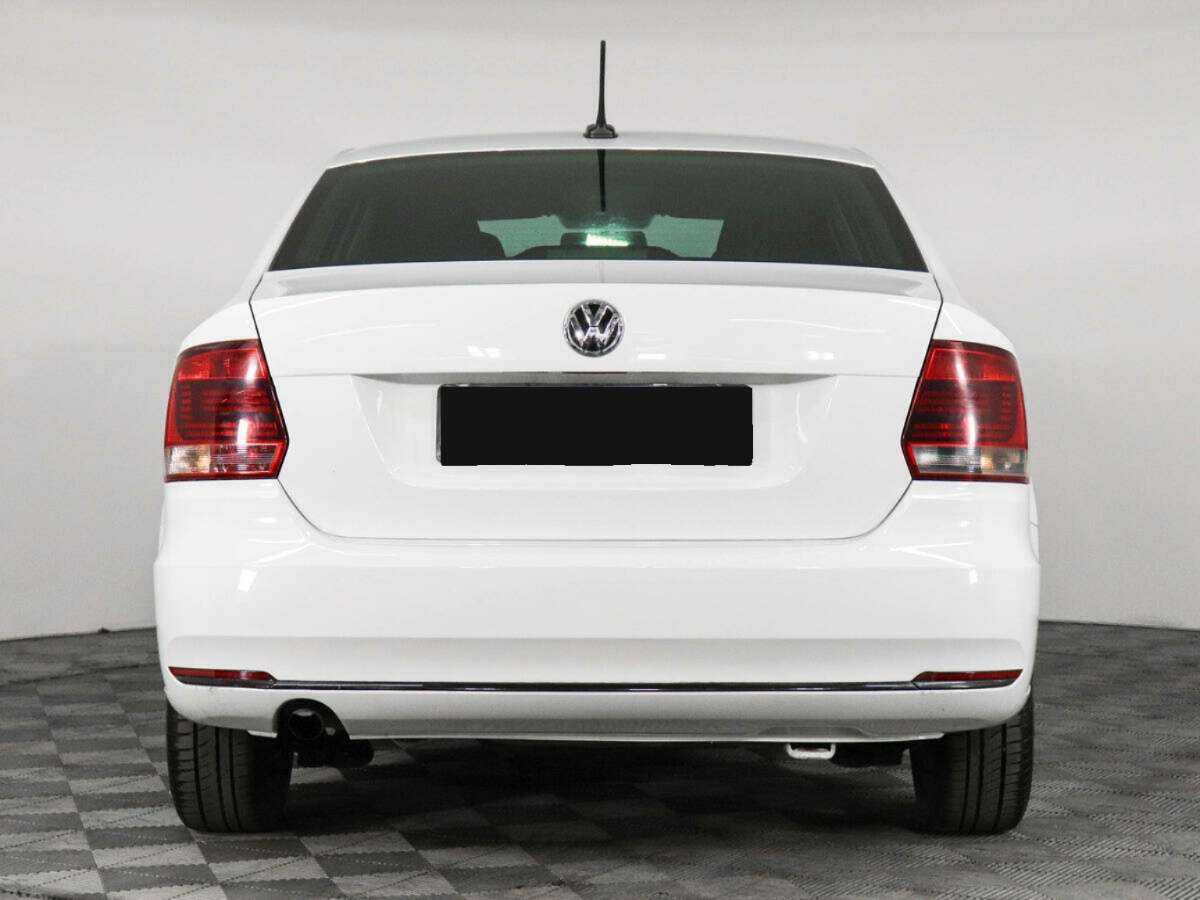 Купить Volkswagen Polo с пробегом. Фото: #5