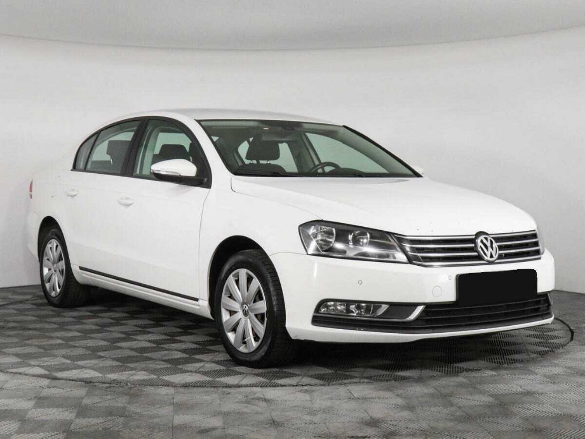 Купить Volkswagen Passat с пробегом. Фото: #2