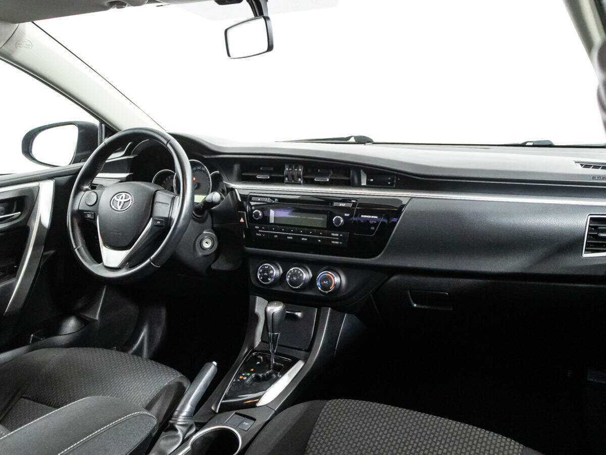 Купить Toyota Corolla с пробегом. Фото: #8