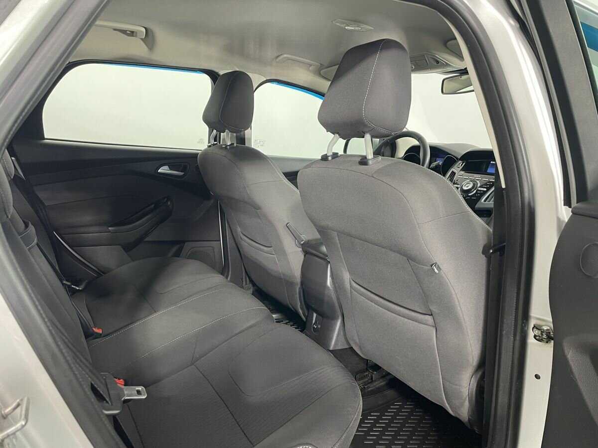 Купить Ford Focus с пробегом. Фото: #15