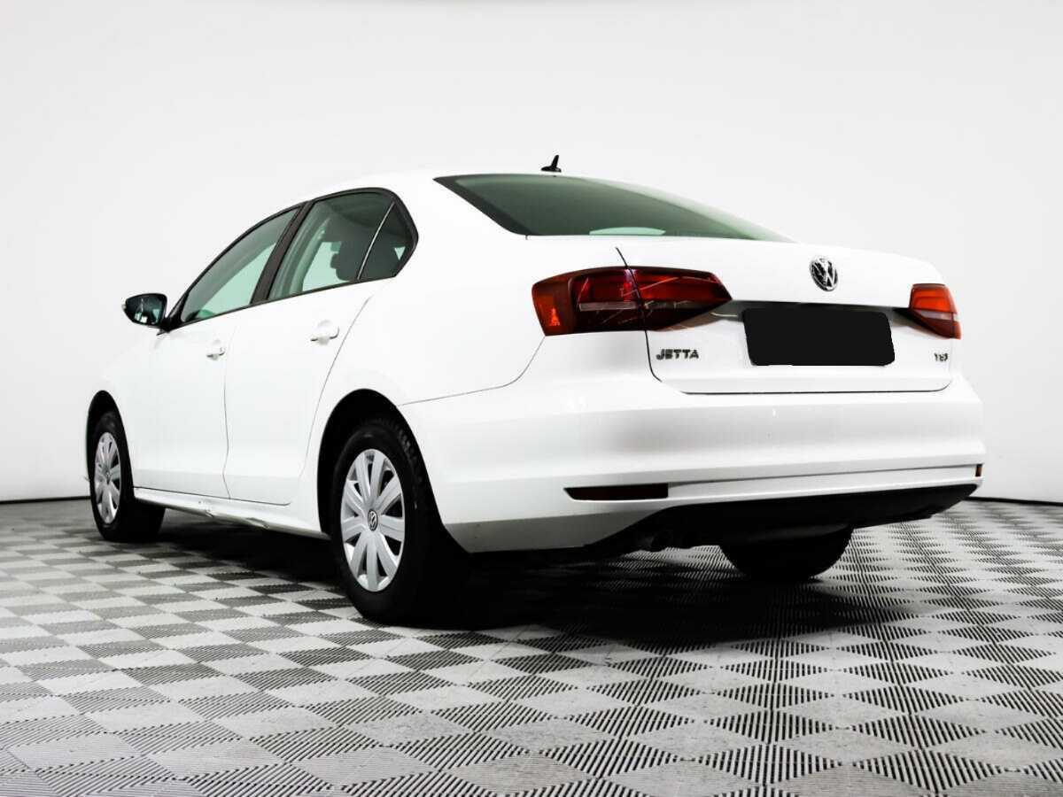 Купить Volkswagen Jetta с пробегом. Фото: #5