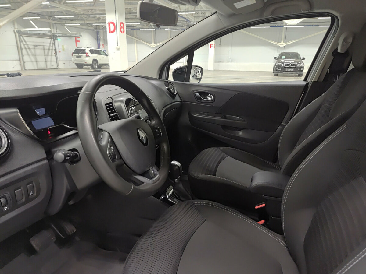 Купить Renault Kaptur с пробегом. Фото: #15