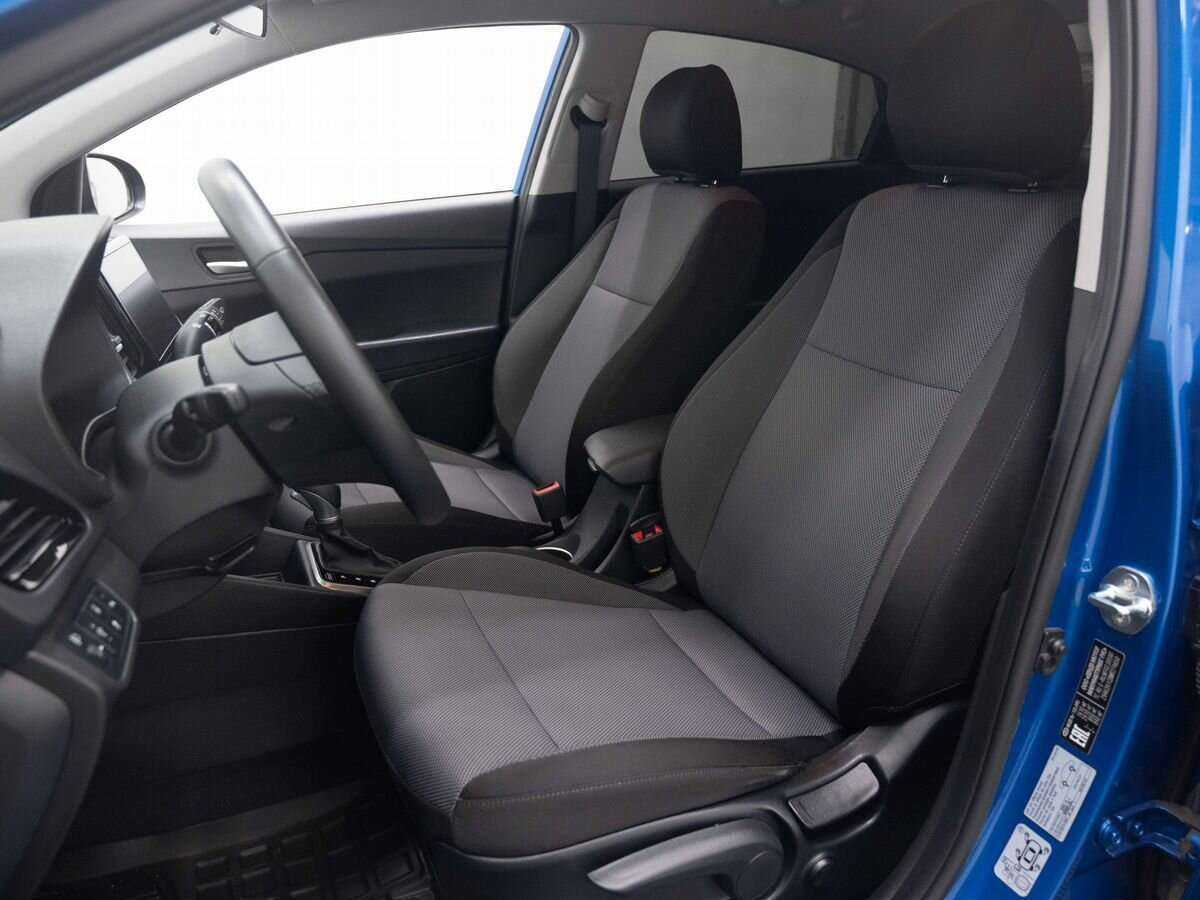 Купить Hyundai Solaris с пробегом. Фото: #9