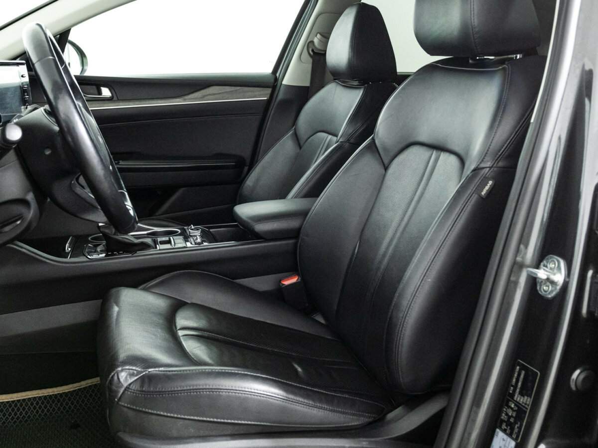 Купить Kia K5 с пробегом. Фото: #16