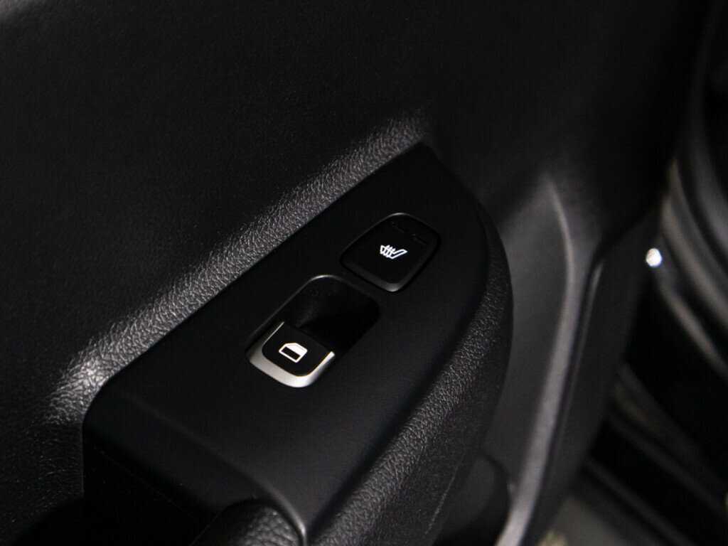 Купить Kia Rio с пробегом. Фото: #24