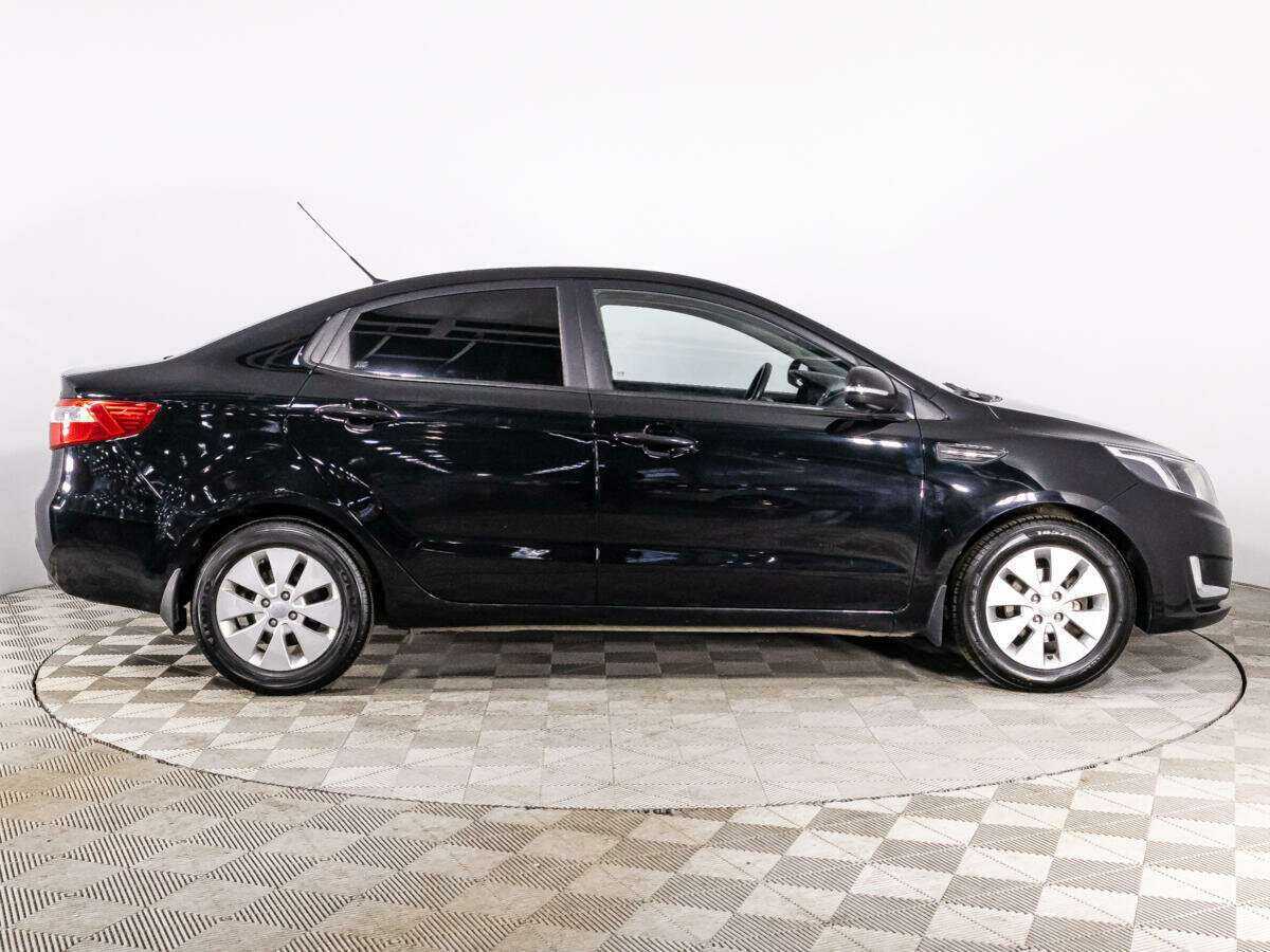 Купить Kia Rio с пробегом. Фото: #3