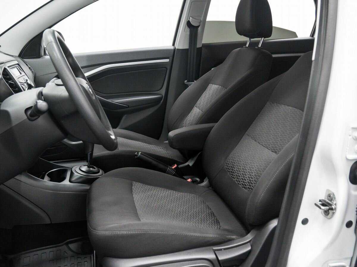 Купить Lada (ВАЗ) Vesta с пробегом. Фото: #13