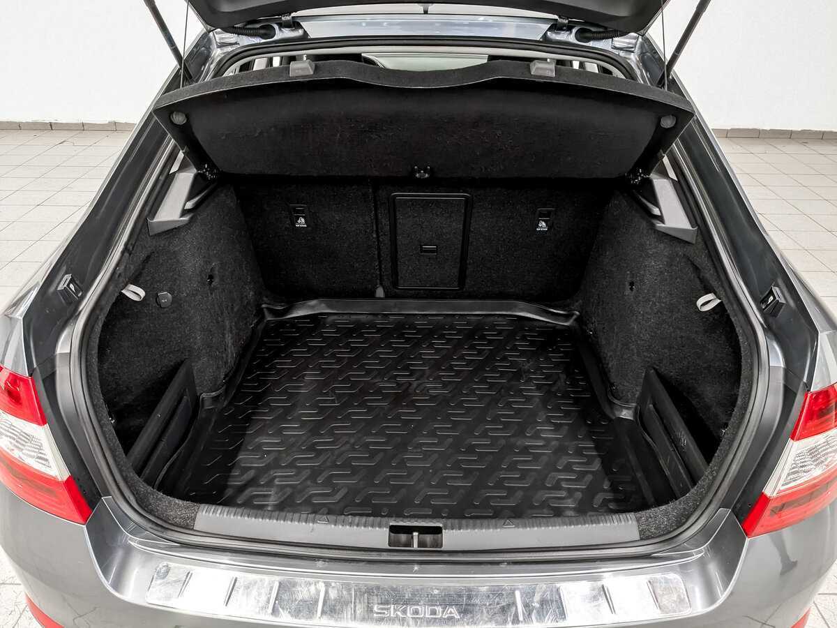 Купить Skoda Octavia с пробегом. Фото: #9