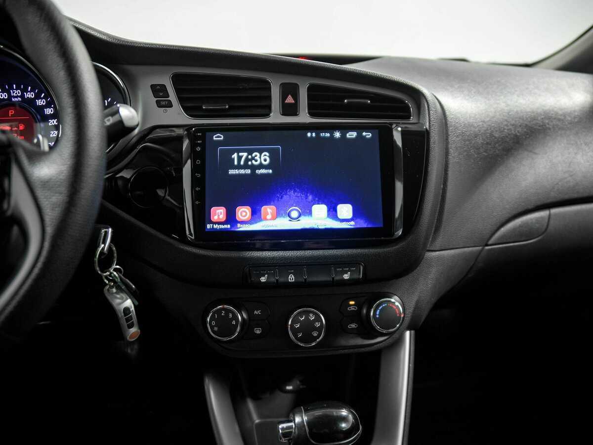 Купить Kia Ceed с пробегом. Фото: #8