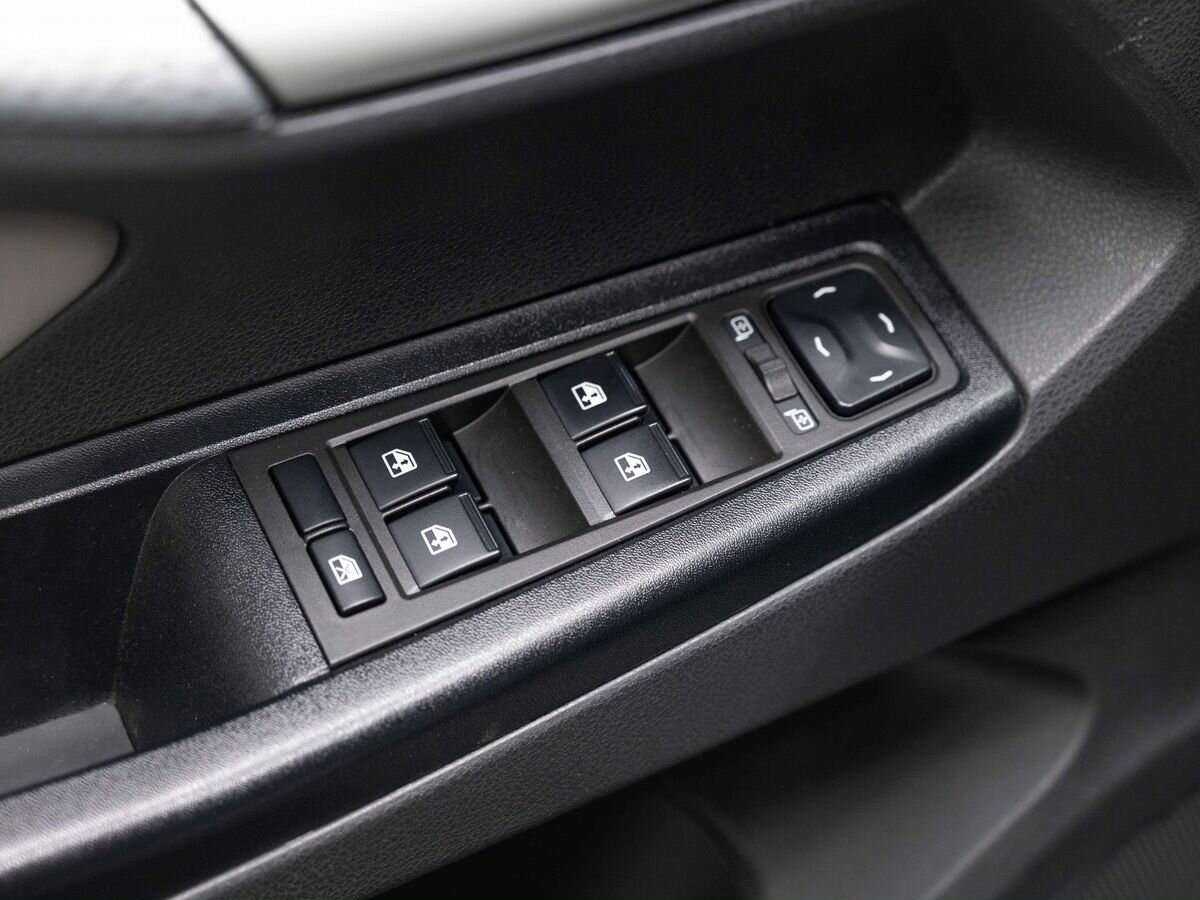 Купить Lada (ВАЗ) Vesta с пробегом. Фото: #19