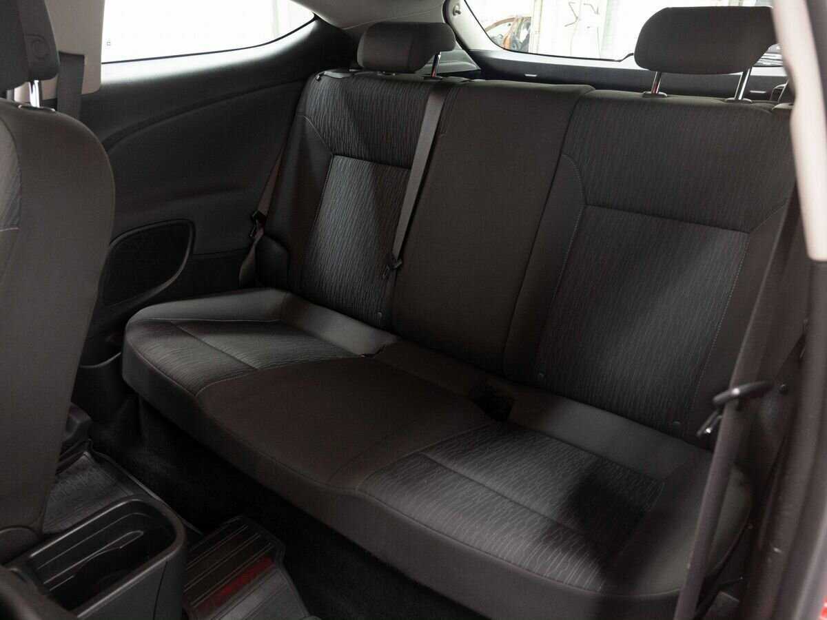 Купить Opel Astra с пробегом. Фото: #10