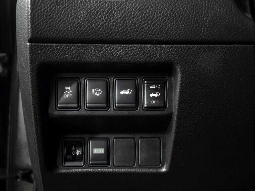 Купить Nissan X-Trail с пробегом. Фото: #10