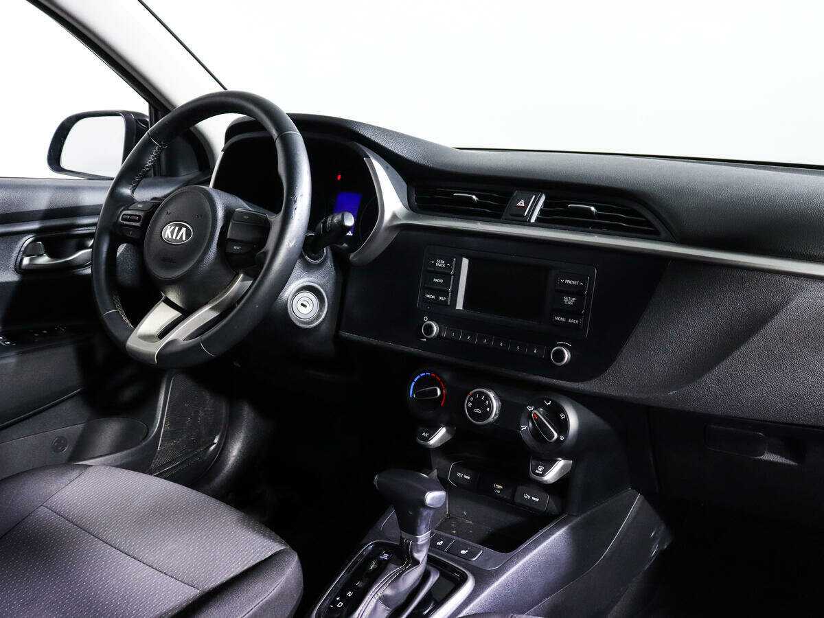 Купить Kia Rio с пробегом. Фото: #7