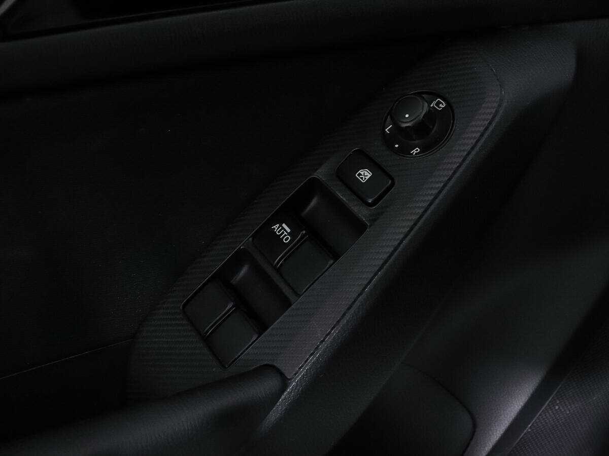 Купить Mazda 3 с пробегом. Фото: #14