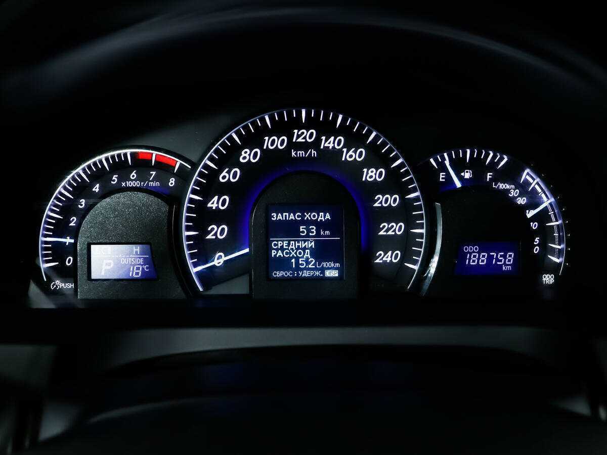 Купить Toyota Camry с пробегом. Фото: #7