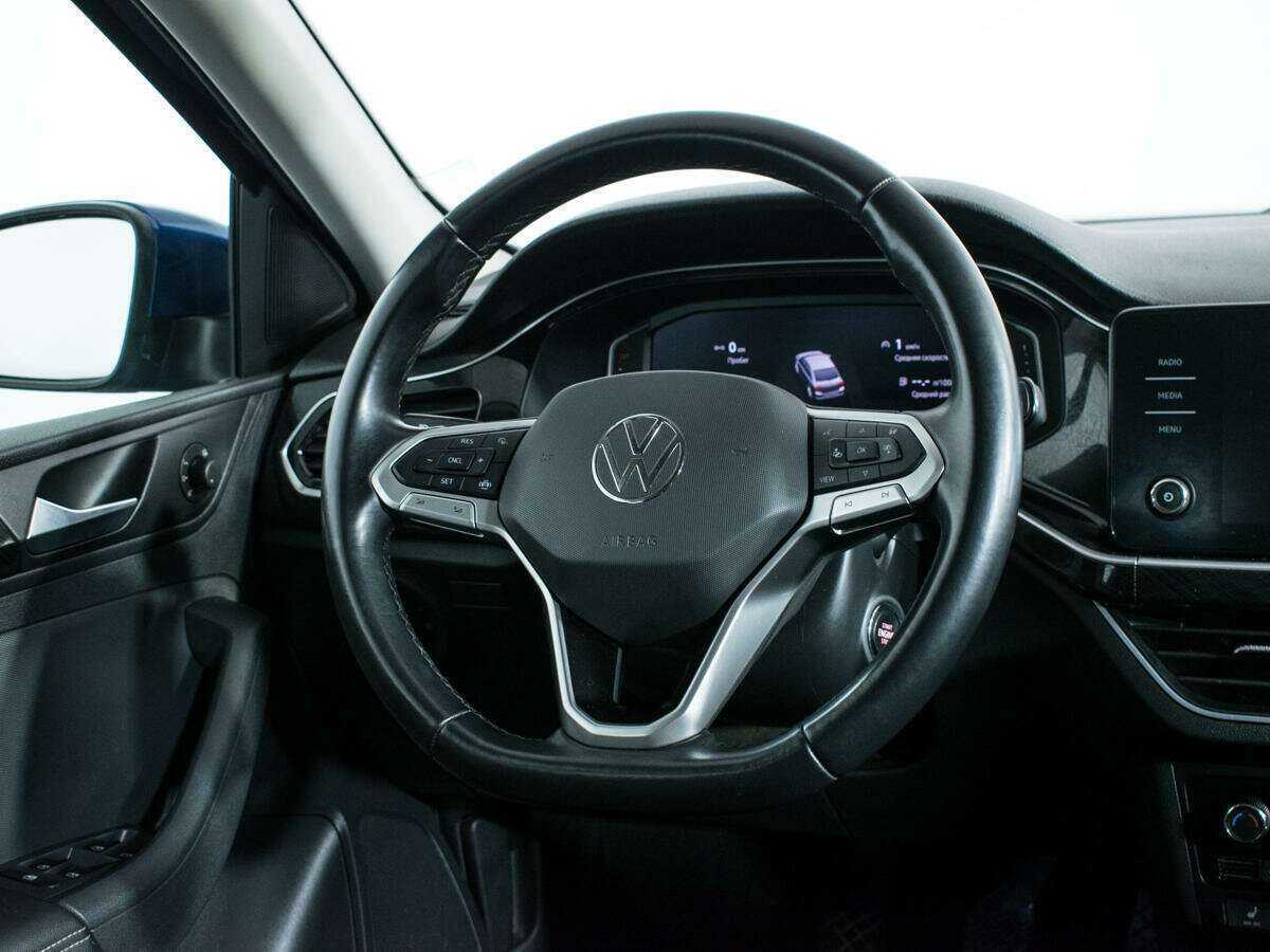 Купить Volkswagen Polo с пробегом. Фото: #13