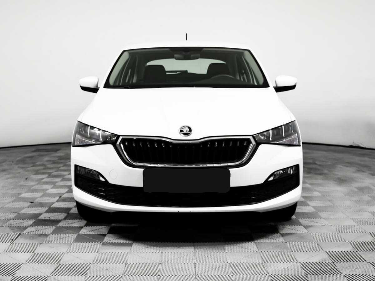 Купить Skoda Rapid с пробегом. Фото: #1
