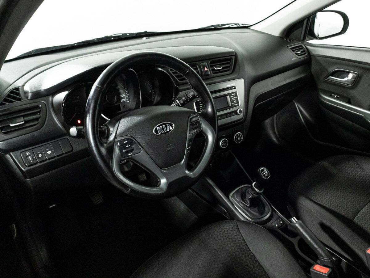Купить Kia Rio с пробегом. Фото: #10