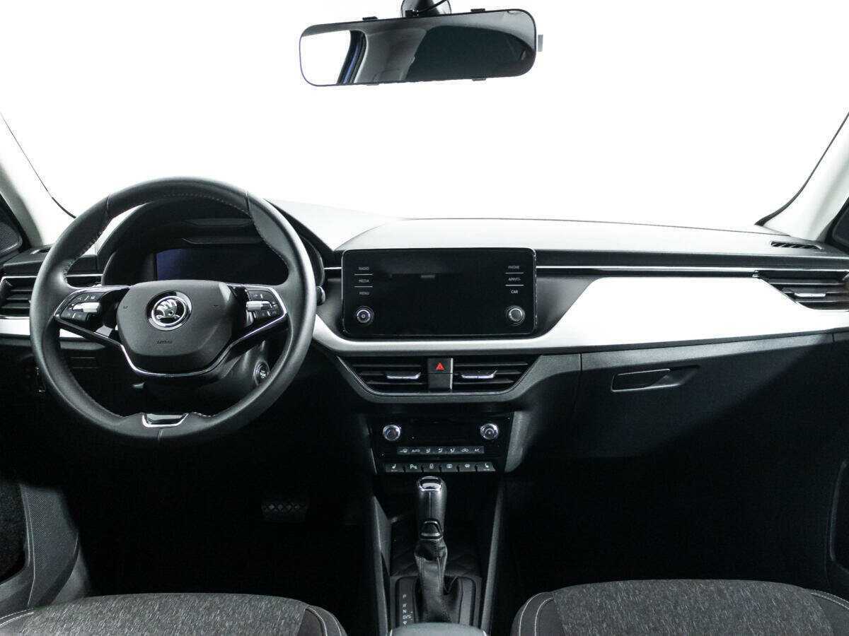 Купить Skoda Rapid с пробегом. Фото: #12