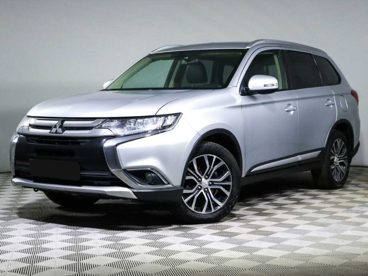 Купить Mitsubishi Outlander с пробегом. Посмотреть фото