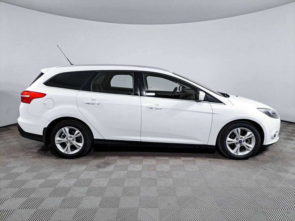 Купить Ford Focus с пробегом. Фото: #3
