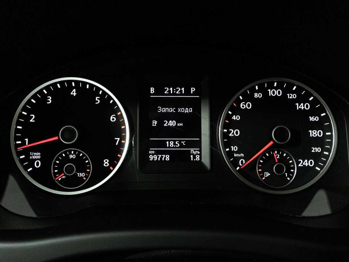 Купить Volkswagen Tiguan с пробегом. Фото: #11