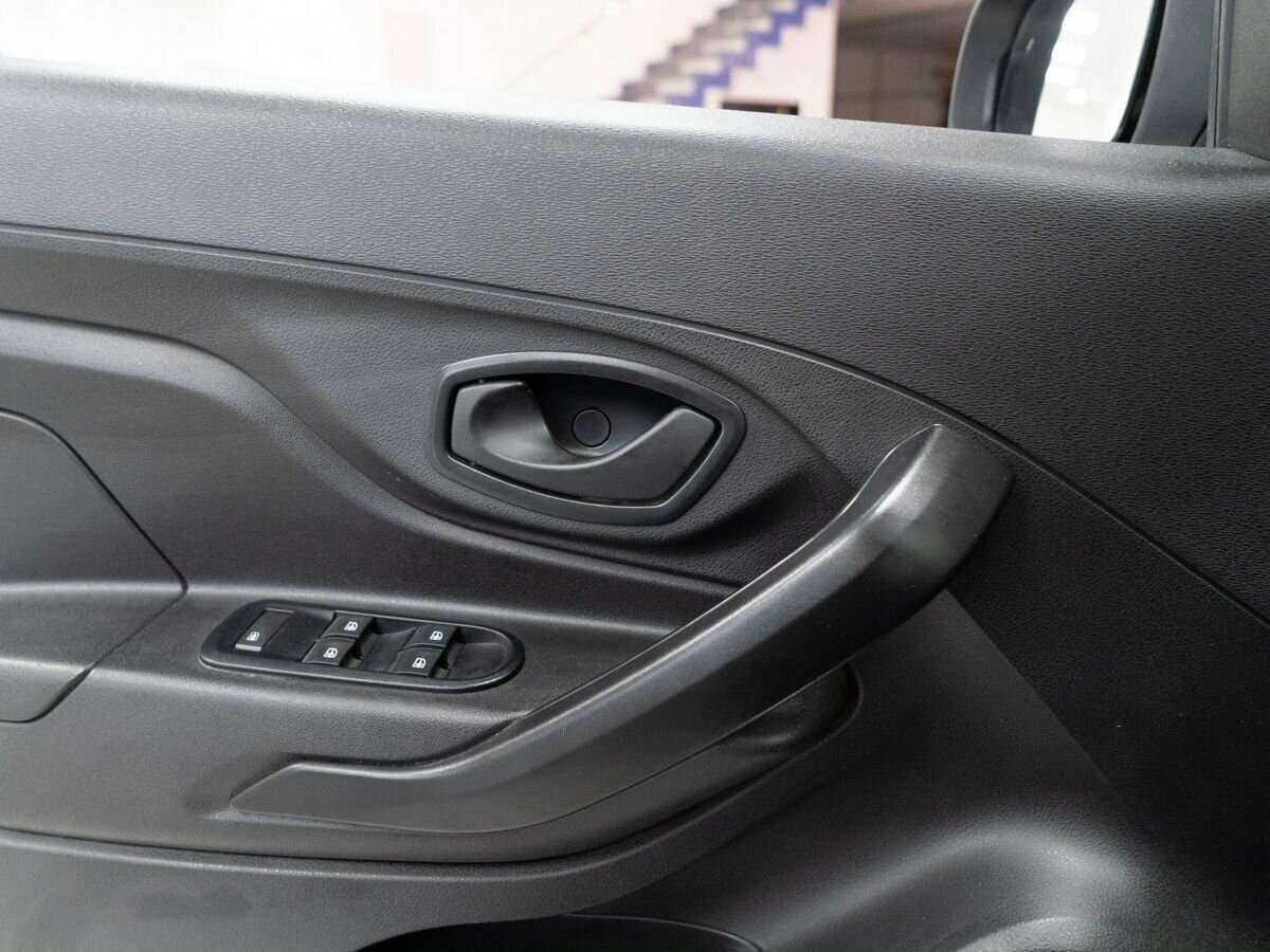 Купить Lada (ВАЗ) XRAY с пробегом. Фото: #13