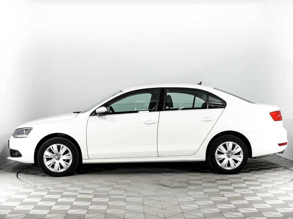 Купить Volkswagen Jetta с пробегом. Фото: #7