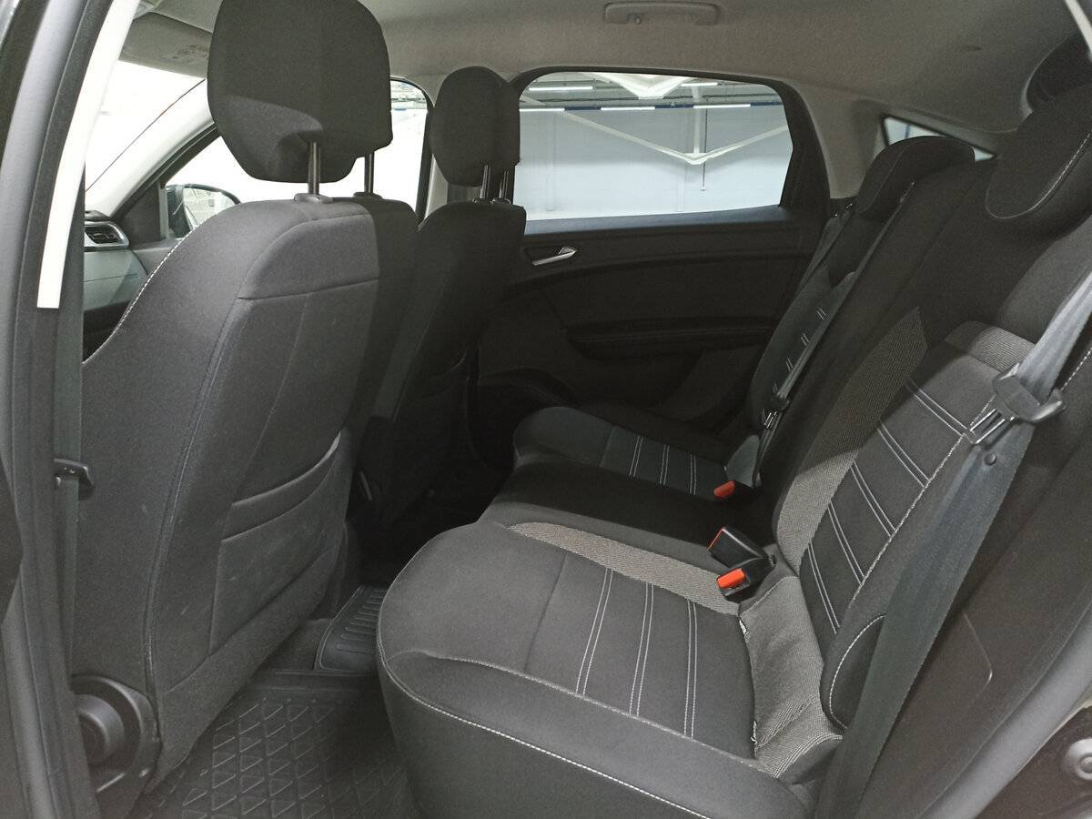 Купить Renault Arkana с пробегом. Фото: #11