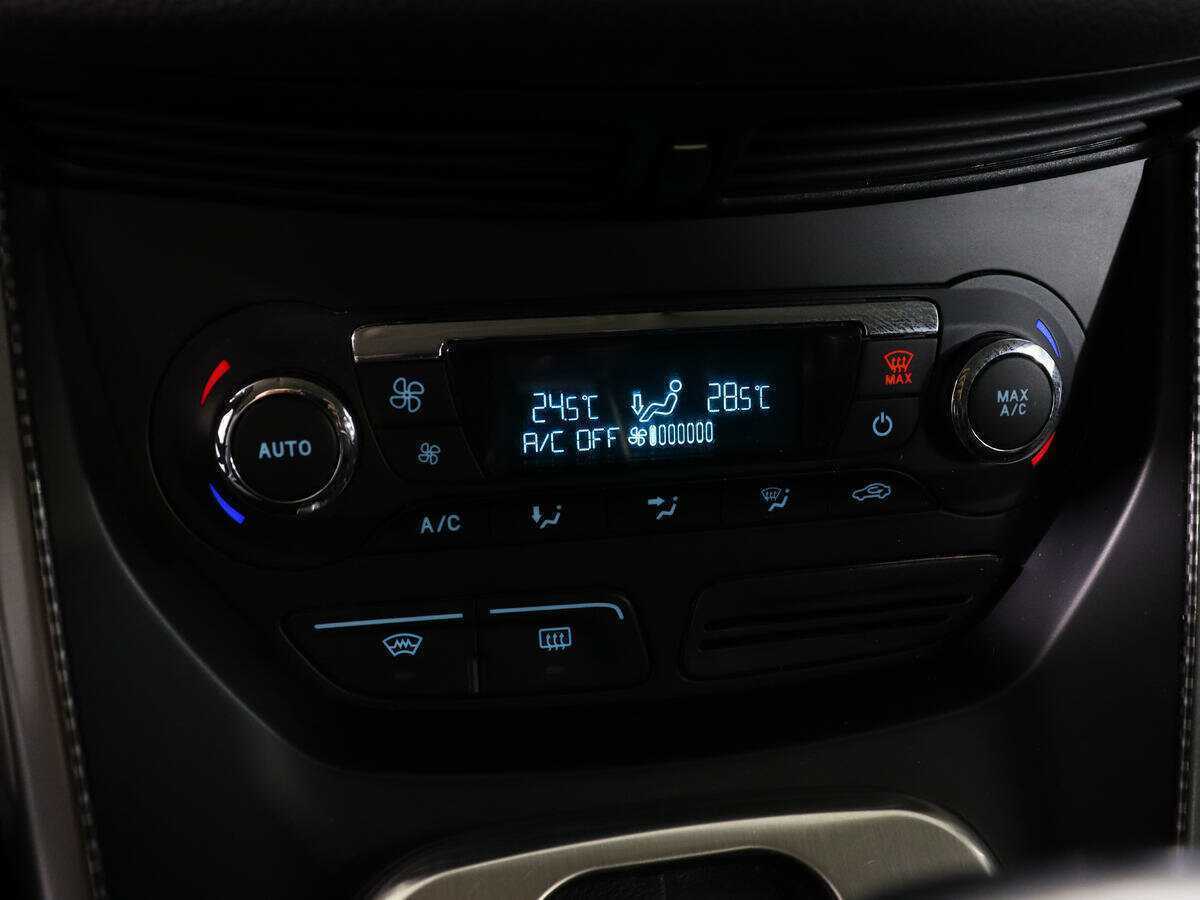 Купить Ford Kuga с пробегом. Фото: #19