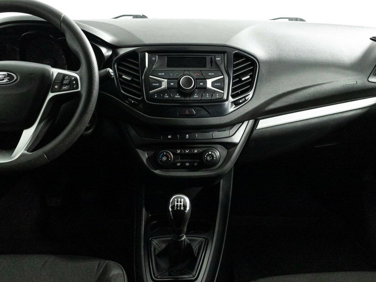 Купить Lada (ВАЗ) Vesta с пробегом. Фото: #13