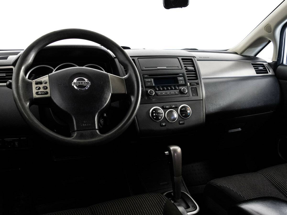 Купить Nissan Tiida с пробегом. Фото: #8