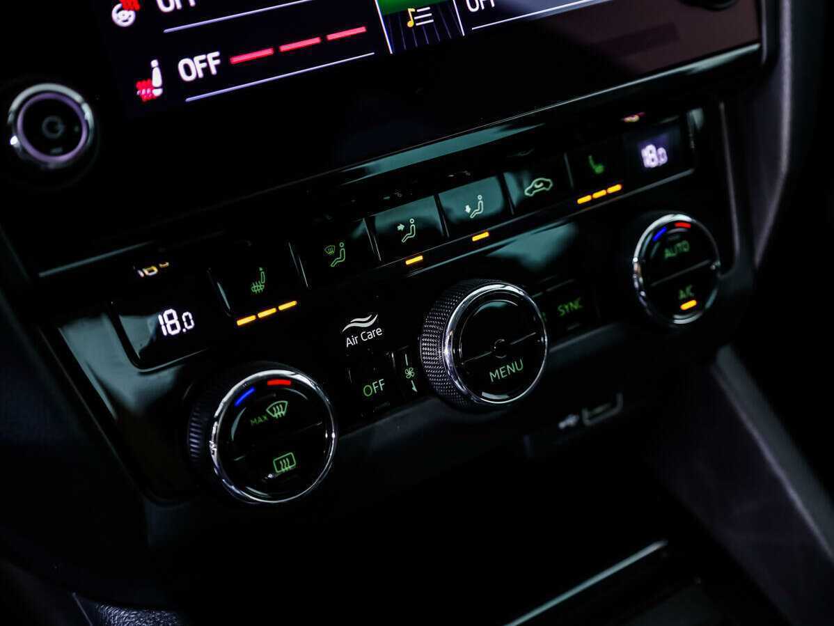 Купить Skoda Octavia с пробегом. Фото: #13