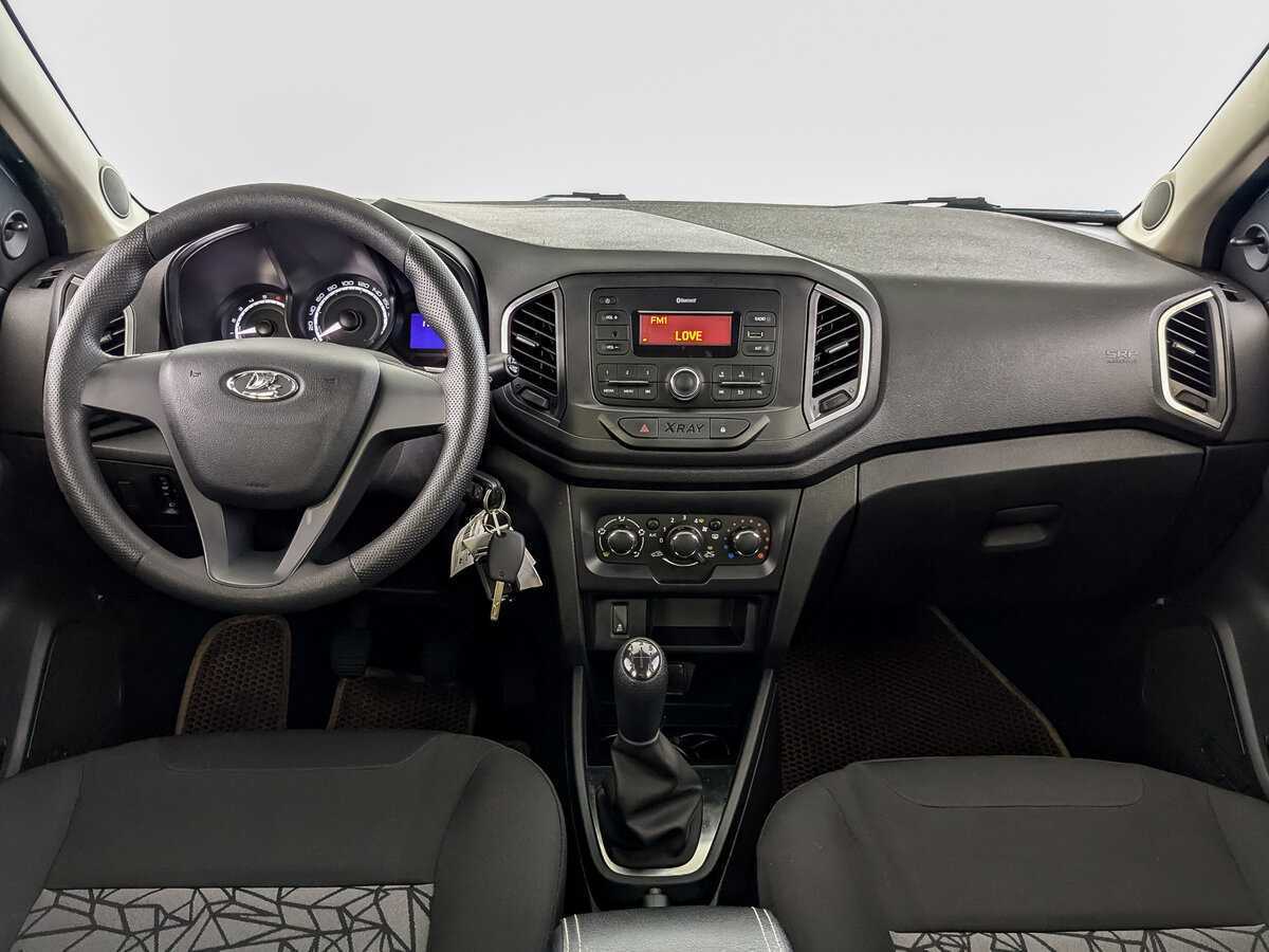 Купить Lada (ВАЗ) XRAY с пробегом. Фото: #11