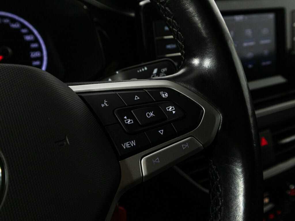 Купить Volkswagen Polo с пробегом. Фото: #15