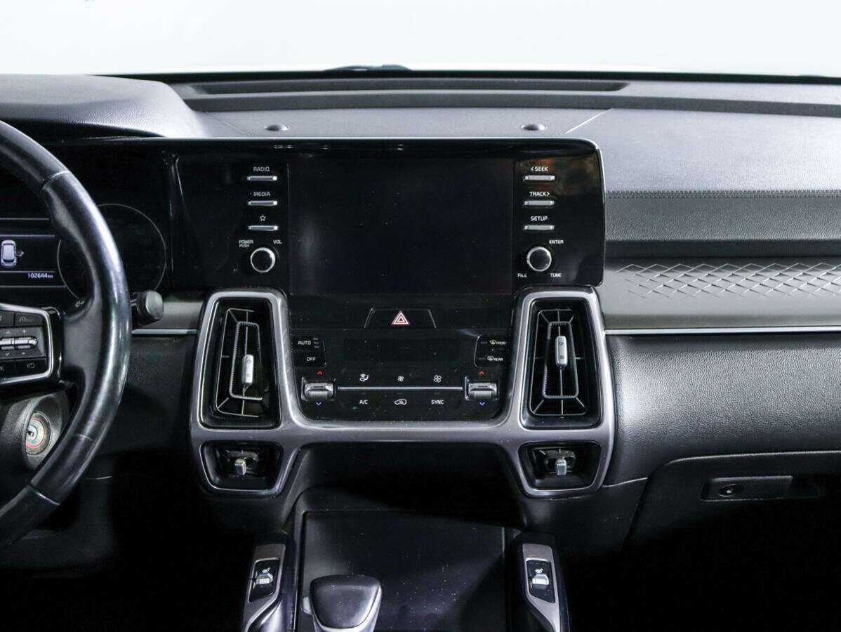 Купить Kia Sorento с пробегом. Фото: #10