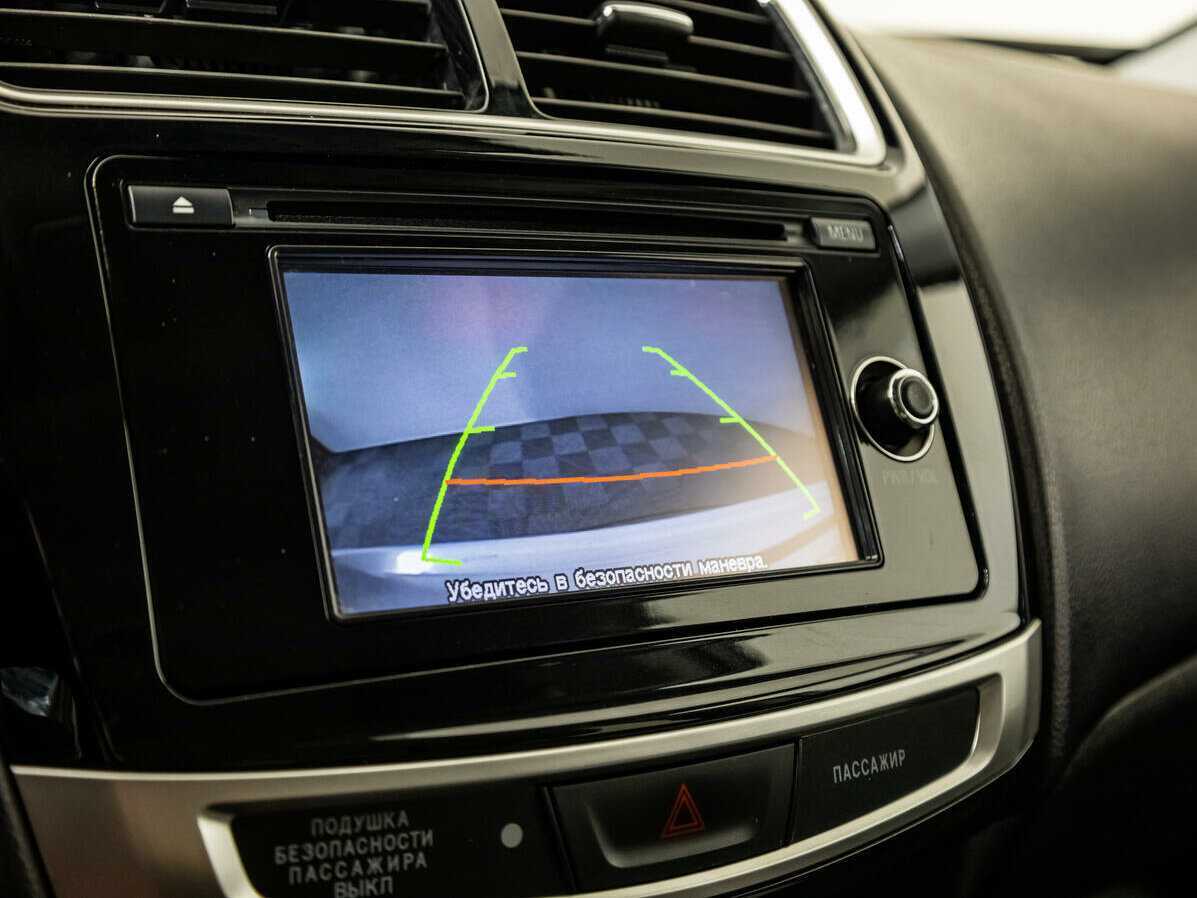 Купить Mitsubishi ASX с пробегом. Фото: #14