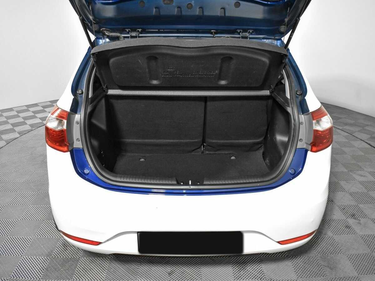 Купить Kia Rio с пробегом. Фото: #18