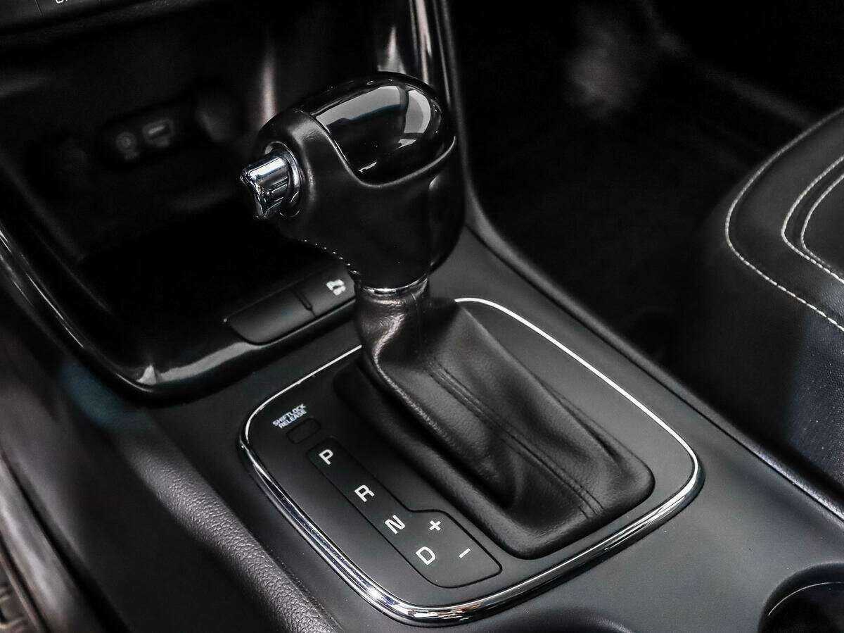 Купить Kia Ceed с пробегом. Фото: #7