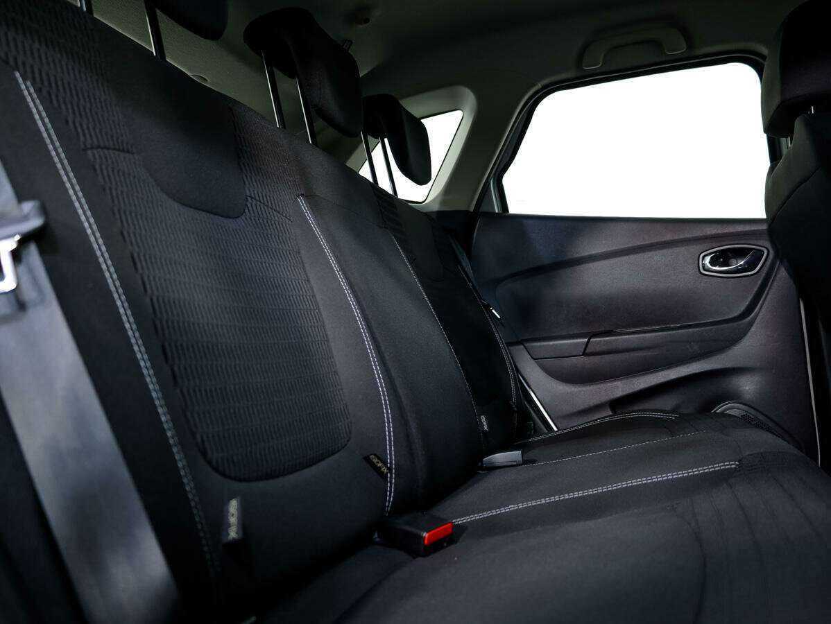 Купить Renault Kaptur с пробегом. Фото: #10