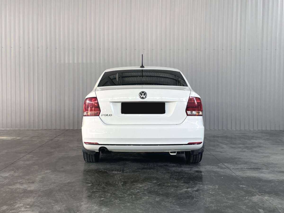 Купить Volkswagen Polo с пробегом. Фото: #5