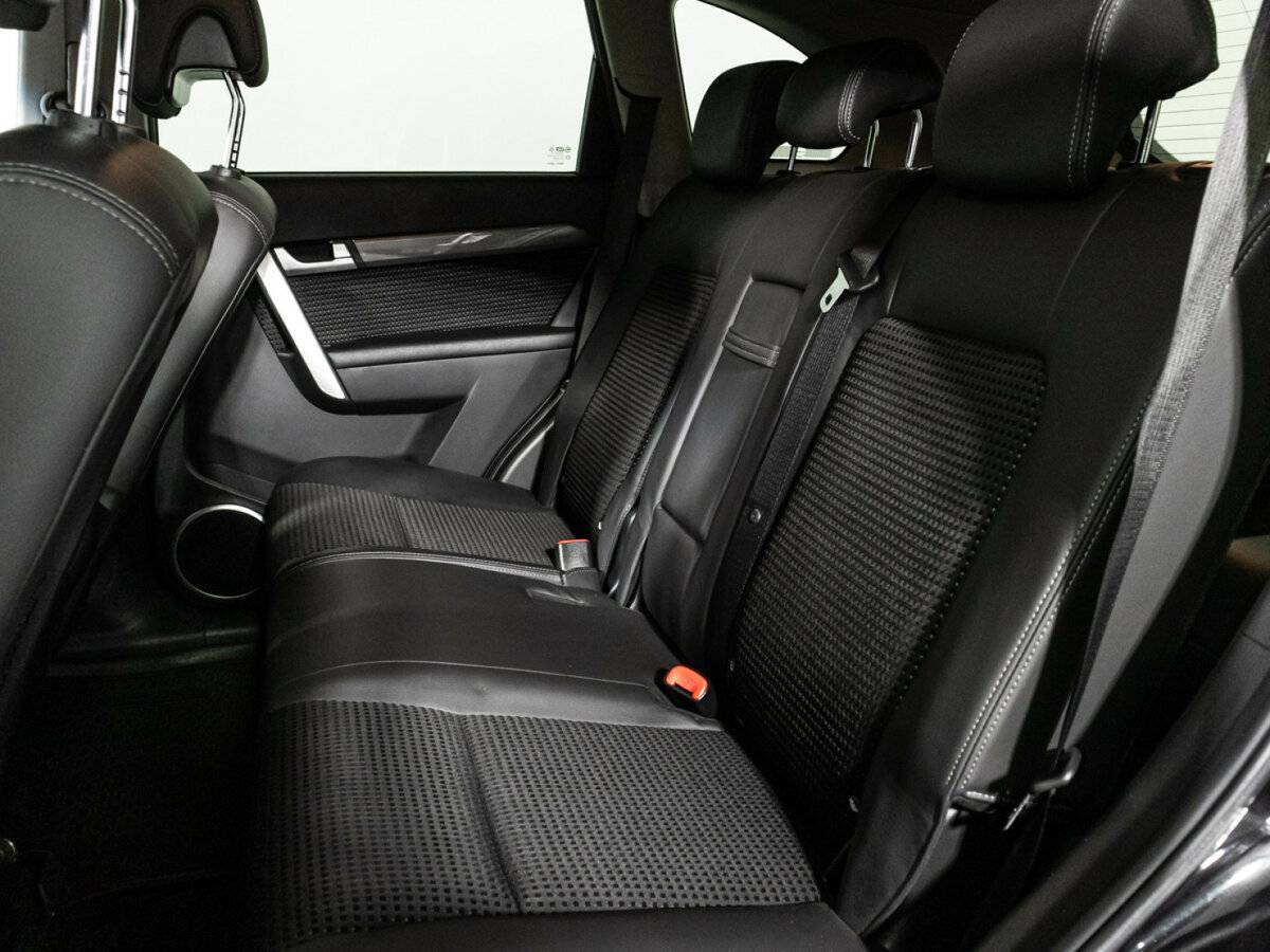 Купить Chevrolet Captiva с пробегом. Фото: #9