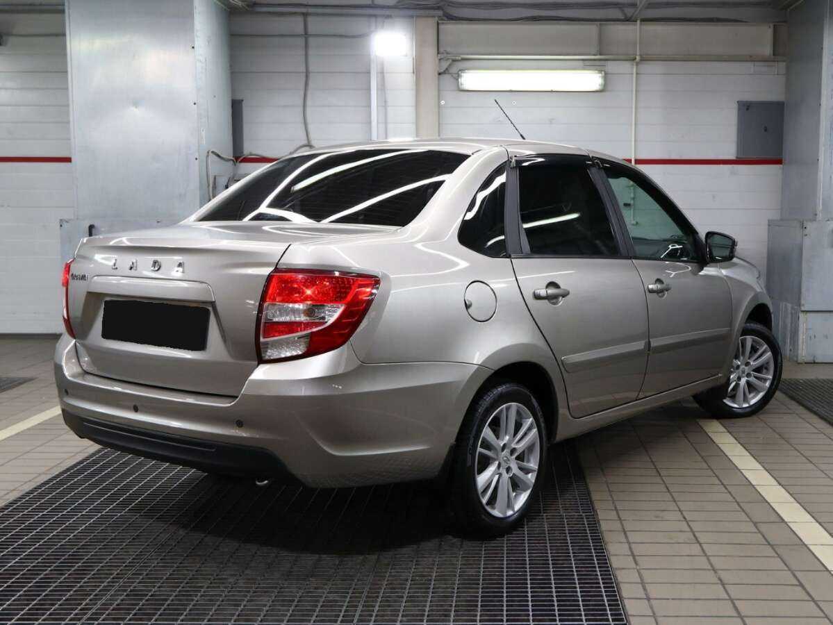 Купить Lada (ВАЗ) Granta с пробегом. Фото: #1