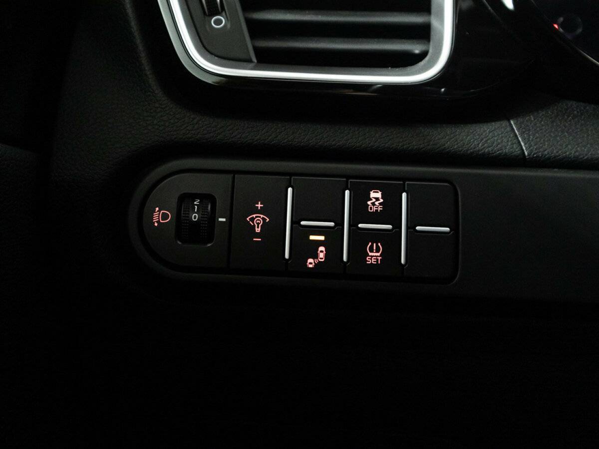 Купить Kia Ceed с пробегом. Фото: #20